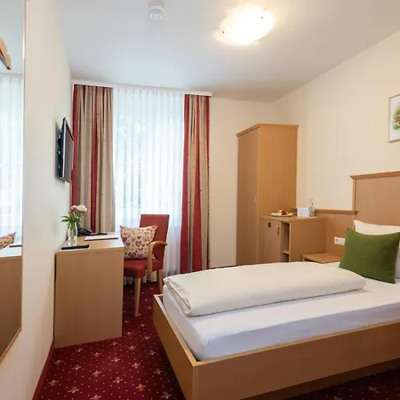 Waldhotel Forellenhof Hotel 3*