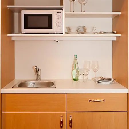 Waldhotel Forellenhof 3* באדן-באדן