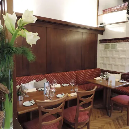 Waldhotel Forellenhof 3*