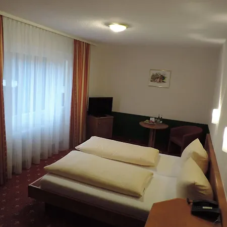 Hotel Waldhotel Forellenhof 3*
