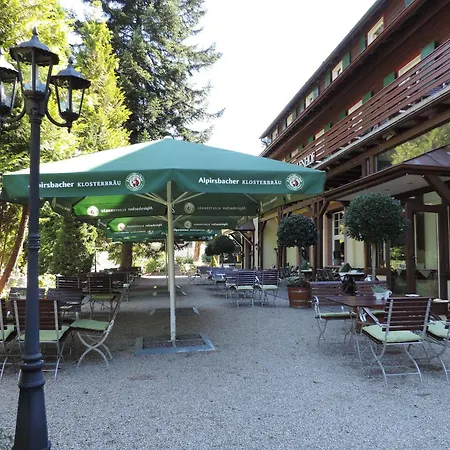 Waldhotel Forellenhof Hotel 3*