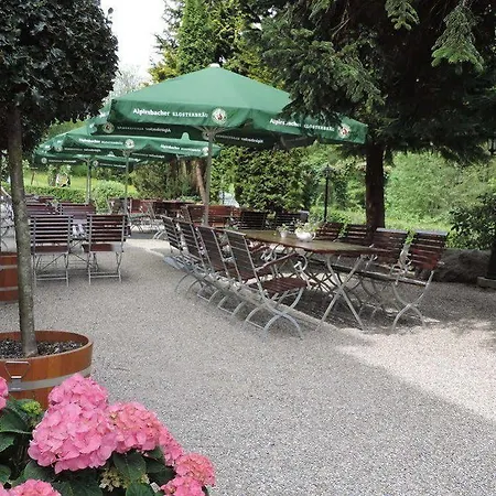 Waldhotel Forellenhof באדן-באדן