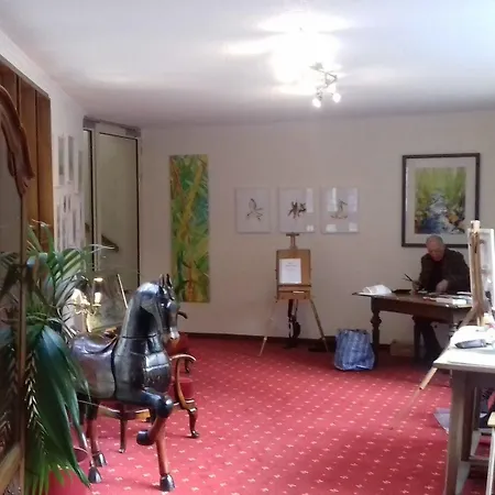 Waldhotel Forellenhof 3* באדן-באדן