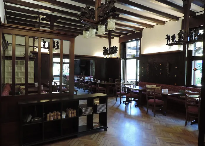 Hotel Waldhotel Forellenhof 3*