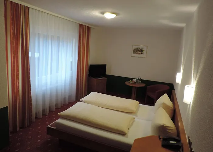 Hotel Waldhotel Forellenhof 3*